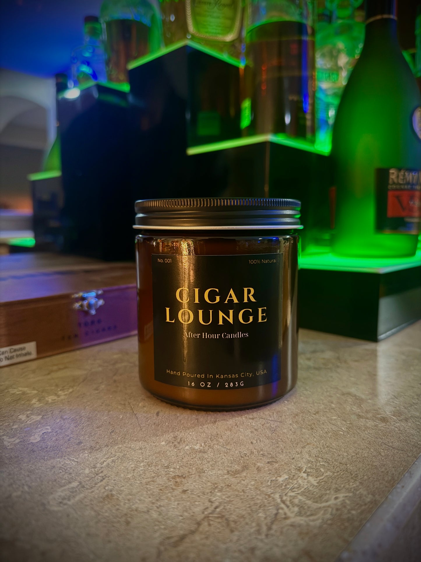 "Cigar Lounge" candle